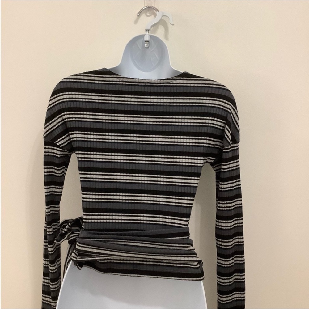 Free People striped wrap top❤️❤️❤️❤️ - Picture 7 of 12